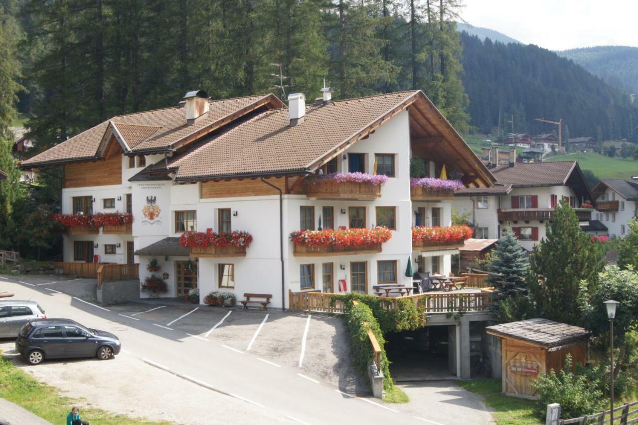 Ferienwohnungen am Lärchenweg Sexten Exterior foto